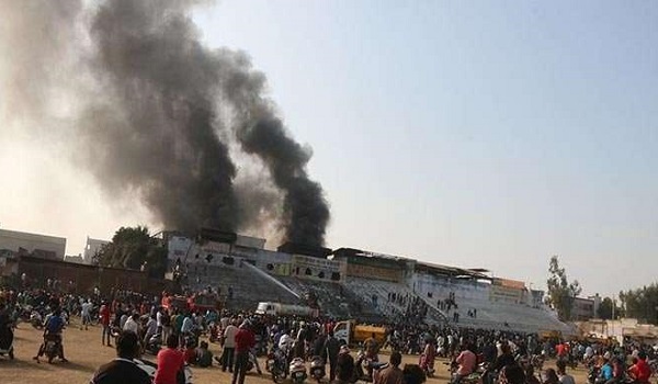 बैरागढ़ के हिरदाराम शॉपिंग कॉम्प्लेक्स में आग से 100 करोड़ से ज्यादा का नुकसान