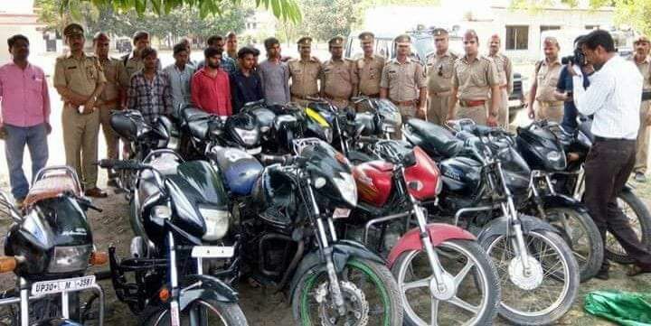 वाहन चोरो के गिरोह को पुलिस ने दवोचा,चोरी की 13 बाइक बरामद वाहन चोरो के गिरोह को पुलिस ने दवोचा,चोरी की 13 बाइक बरामद
