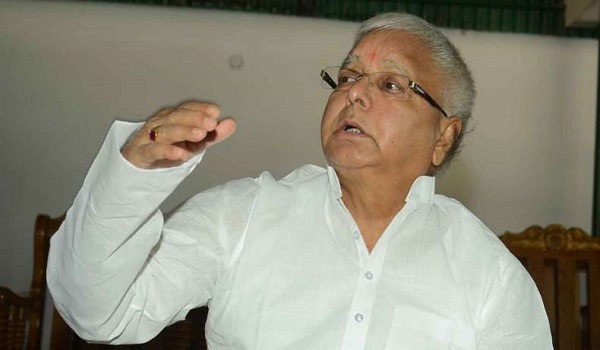 #GorakhpurTragedy: लालू यादव ने अस्पताल में बच्चों की मौत को बताया हत्या