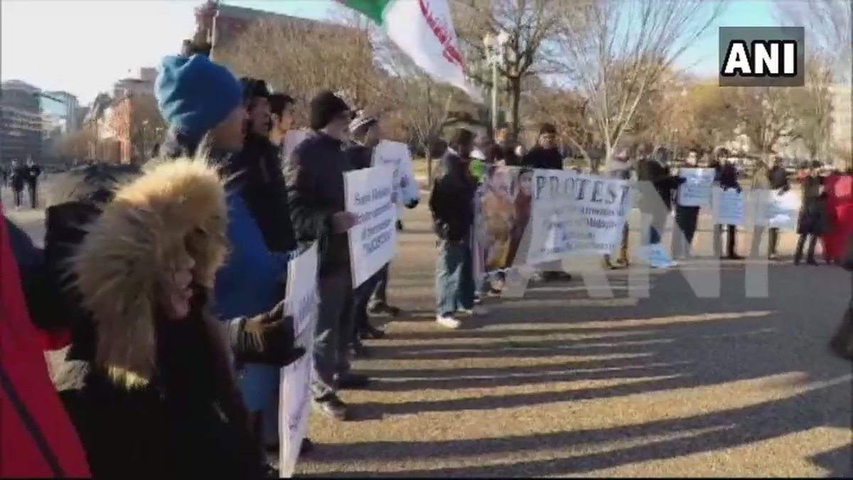 वॉशिंगटन : पाकिस्तान दूतावास के बाहर मुहाजिर समुदाय का प्रदर्शन, देखें वीडियो