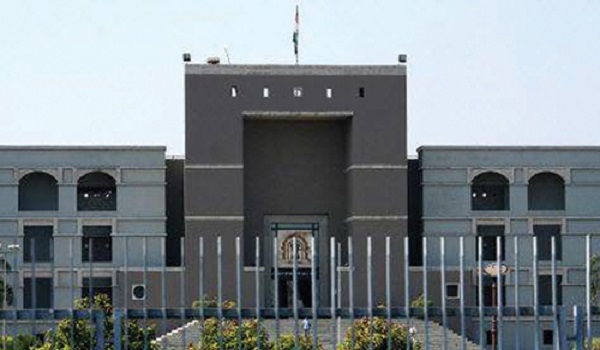 ग्रेजुएट स्टूडेंट्स के लिए हाई कोर्ट में वैकेंसी, जल्द करें आवेदन