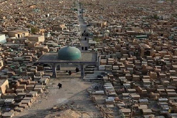 यहां है दुनिया का सबसे बड़ा कब्रिस्तान, रोज 200 लोग होते है दफन