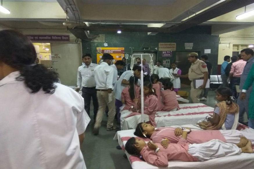 तुगलकाबाद में गैस रिसाव, 310 बच्चे अस्पताल में भर्ती तुगलकाबाद में गैस रिसाव, 310 बच्चे अस्पताल में भर्ती