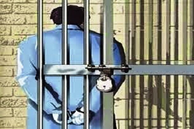 अमेरिका: नाबालिग से यौन संबंध बनाने पर भारतीय को मिली 46 माह की सजा