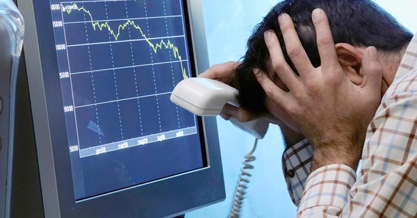 फेड की खबर से शेयर बाजार में मची खलबली, सेंसेक्स 200 तो निफ्टी भी गिरी फेड की खबर से शेयर बाजार में मची खलबली, सेंसेक्स 200 तो निफ्टी भी गिरी