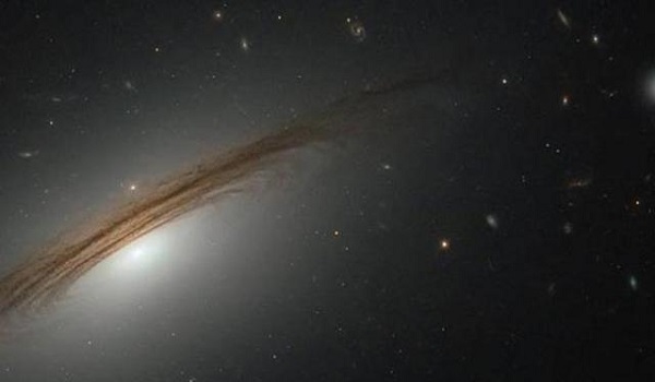 क्या आज 12 अगस्त को नहीं होगी रात? जानें सच की हकीकत, ये है नासा की रिपोर्ट क्या आज 12 अगस्त को नहीं होगी रात? जानें सच की हकीकत, ये है नासा की रिपोर्ट