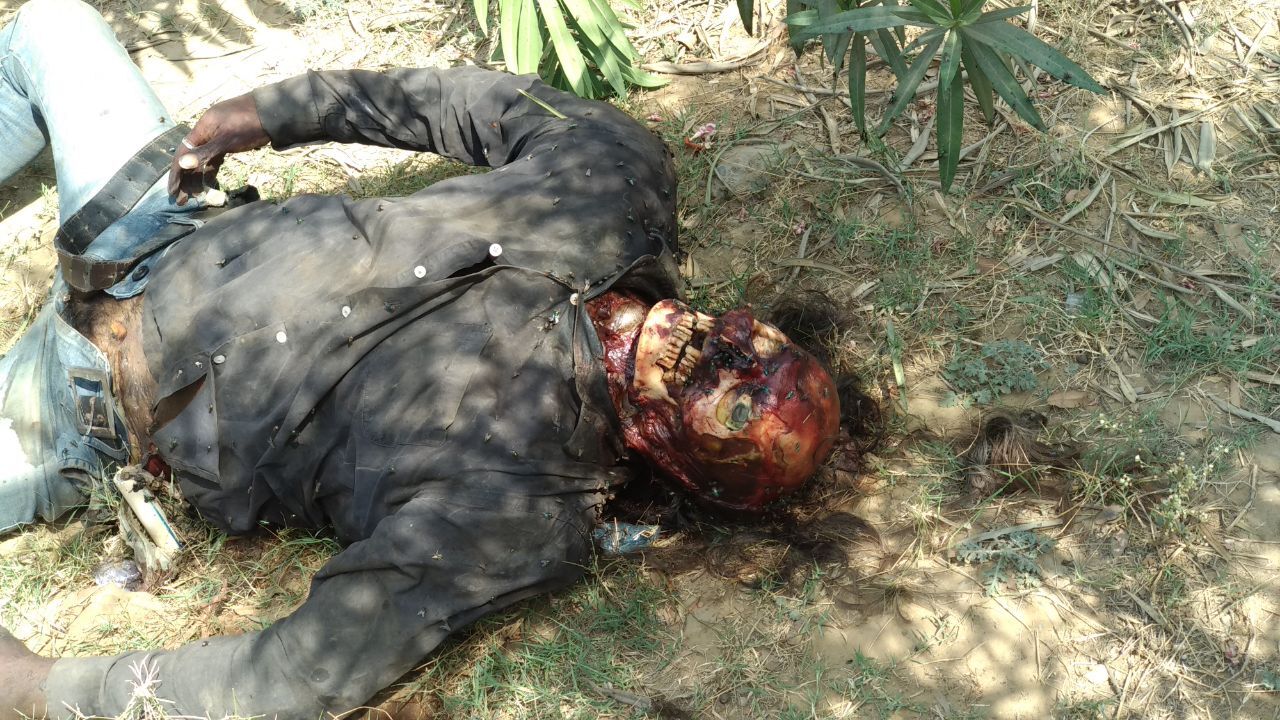 नॉएडा के सूरजपुर में मिला अधेड़ का अधजला शव नॉएडा के सूरजपुर में मिला अधेड़ का अधजला शव