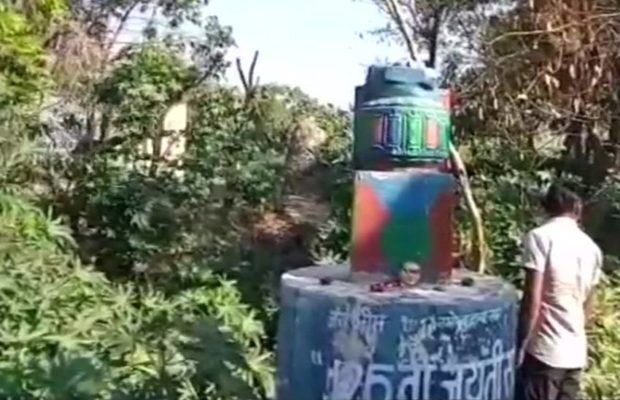 यूपी में तोड़ी बाबा आंबेडकर की प्रतिमा, मचा हडकम्प