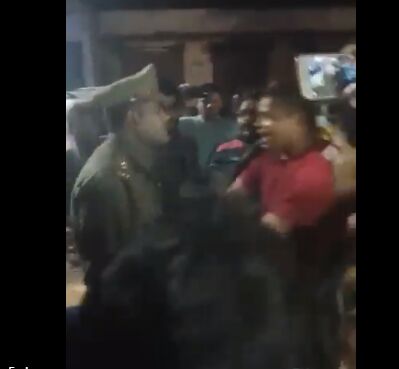 नॉएडा में व्यापारी पिता पुत्र को मारी गोली, बेटे की मौत