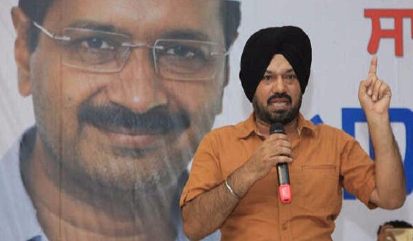 दिल्ली के बाद पंजाब AAP में बगावत की आशंका? गुरप्रीत घुग्गी ने पार्टी को चेताया दिल्ली के बाद पंजाब AAP में बगावत की आशंका? गुरप्रीत घुग्गी ने पार्टी को चेताया