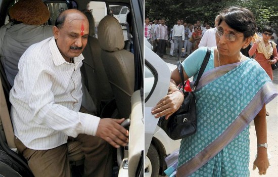 नरोदा पाटिया दंगा केस में HC का फैसला: माया कोडनानी बरी, मौत तक जेल में रहेंगे बाबू बजरंगी नरोदा पाटिया दंगा केस में HC का फैसला: माया कोडनानी बरी, मौत तक जेल में रहेंगे बाबू बजरंगी