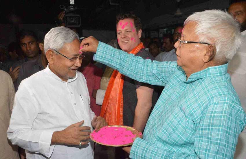 12 वें दिन सीएम नीतीश ने तोडी चुप्पी, सुनकर दंग रह जायेंगे आप 12 वें दिन सीएम नीतीश ने तोडी चुप्पी, सुनकर दंग रह जायेंगे आप