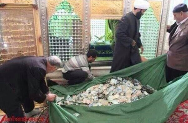 दरगाहों से चंदा वसूलकर भारत में आतंकवाद फैलाने के लिए फंडिंग करता है पाकिस्तान