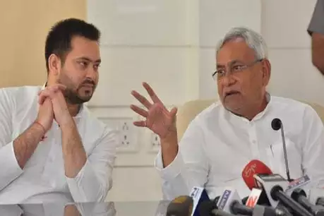 नाराजगी के बाद भी राजद नेता तेजस्वी ने माँगा सीएम नीतीश से यह पद! नाराजगी के बाद भी राजद नेता तेजस्वी ने माँगा सीएम नीतीश से यह पद!