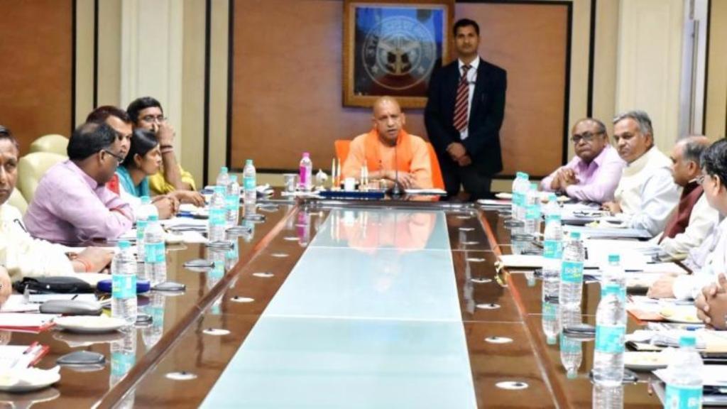 आज योगी सरकार कानून व्यवस्था में कर सकती है ये बड़े बदलाव आज योगी सरकार कानून व्यवस्था में कर सकती है ये बड़े बदलाव