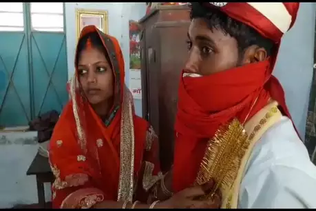 शादी के फेरों से ठीक पहले पहुंचा दुल्हन का आशिक, मारा दुल्हे को चाक़ू और फिर ....