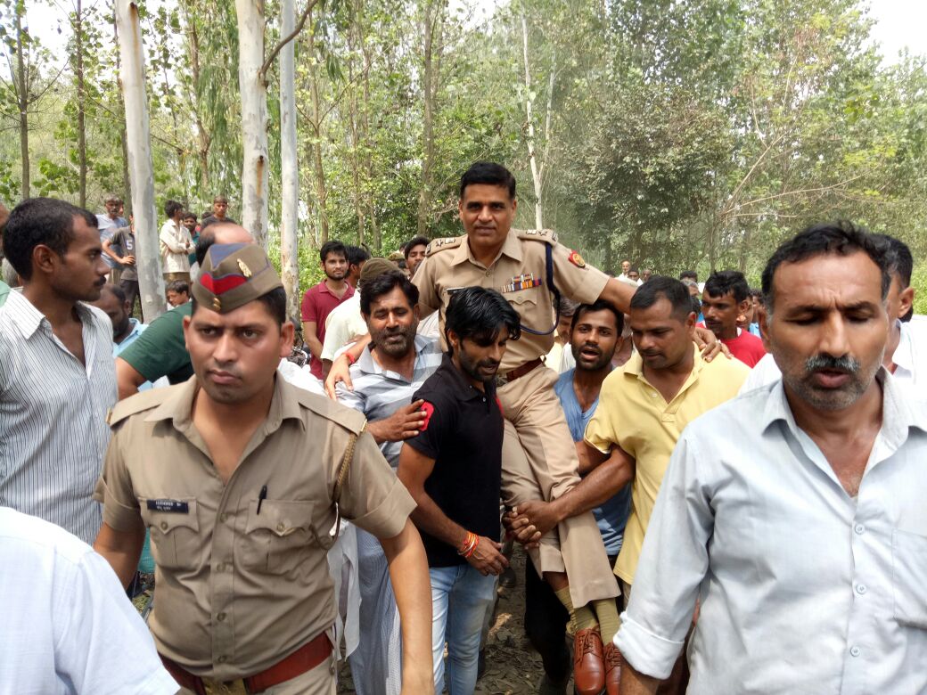 एसएसपी अनन्तदेव का बड़ा कारनामा, 50 इनामी बदमाश को किया मुठभेड़ में ढेर, जनता ने उठाया गोद में