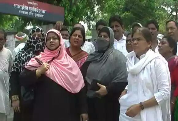 पूर्व सांसद अतीक अहमद के परिजनों ने लगाया सरकार पर उत्पीडन का आरोप