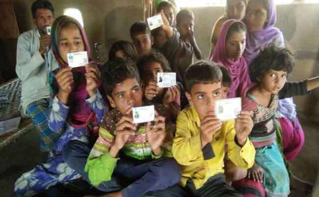 OMG! एक गावं ऐसा जहां एक ही दिन पैदा हुआ परिवार का हर शख्श