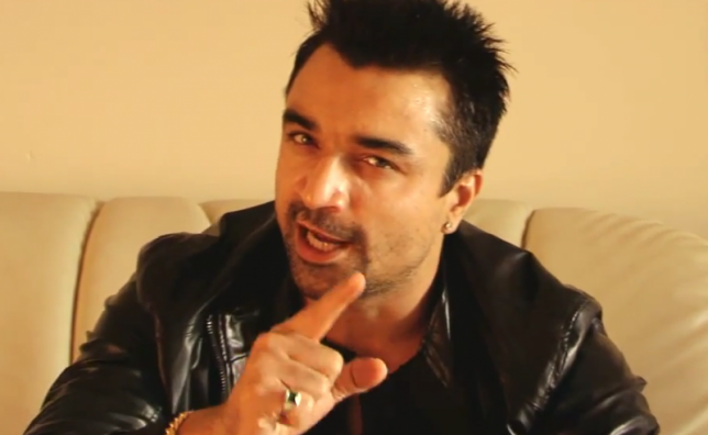 Video: एजाज खान के बिगड़े बोल, पत्थरबाजों का किया समर्थन