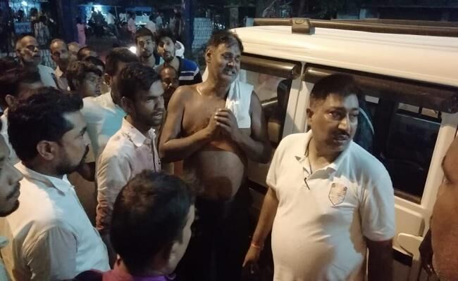 सिवान जिले के रालोसपा के जिलाध्यक्ष की चाक़ू से गोदकर हत्या सिवान जिले के रालोसपा के जिलाध्यक्ष की चाक़ू से गोदकर हत्या