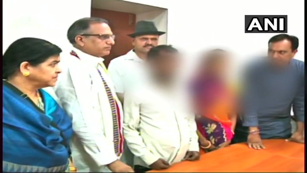 मंदसौर रेप केस: हद कर दी बीजेपी विधायक और सांसद ने! मंदसौर रेप केस: हद कर दी बीजेपी विधायक और सांसद ने!