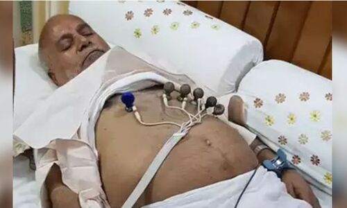 बड़ी खबर: चिन्मयानन्द हो सकते है कभी भी गिरफ्तार बड़ी खबर: चिन्मयानन्द हो सकते है कभी भी गिरफ्तार