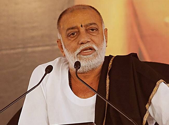 राष्ट्रकवि दिनकर की पावन धरती पर कथा करना मेरे लिए सौभाग्य की बात है - संत मुरारी बापू राष्ट्रकवि दिनकर की पावन धरती पर कथा करना मेरे लिए सौभाग्य की बात है - संत मुरारी बापू