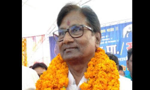 बसपा ने लोकसभा उम्मीदवार किये घोषित, टी राम लड़ेंगे मछलीशहर से चुनाव बसपा ने लोकसभा उम्मीदवार किये घोषित, टी राम लड़ेंगे मछलीशहर से चुनाव
