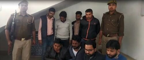 नोएडा पुलिस और साइबर टीम का बड़ा खुलासा, नौकरी के नाम पर ठगी करने वाले गेंग का पर्दाफाश