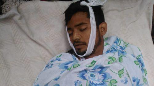 बिजनौर के स्योहारा में सड़क हादसा, नदीम की मौत व आधा दर्जन घायल बिजनौर के स्योहारा में सड़क हादसा, नदीम की मौत व आधा दर्जन घायल