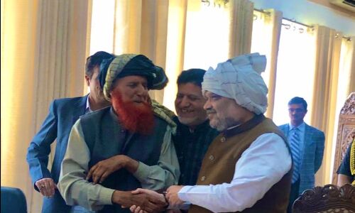बतौर गृह मंत्री अपने पहले कश्मीर दौरे पर गए अमित शाह ने बड़ा लिया फैसला