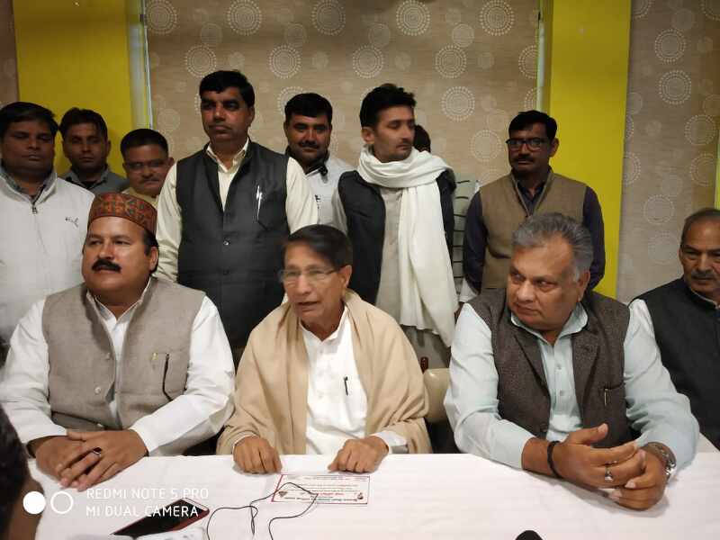 गठबंधन अब समय की जरूरत: अजित सिंह गठबंधन अब समय की जरूरत: अजित सिंह