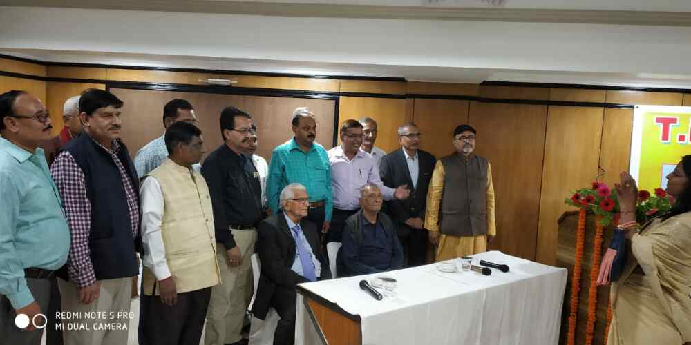अपनी काबिलियत की बदौलत देश के विभिन्न संस्थानों को आलोकित कर रहे हैं बरौनी थर्मल के बच्चे: मनमोहन