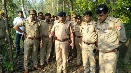 लूट की घटना को अंजाम देकर भाग रहे  बदमाशो और पुलिस के बीच हुई मुठभेड़,