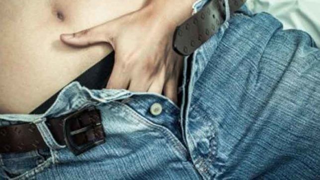 यह आदमी करता था गाय गोबर में घुसकर हस्तमैथुन, हालत देखकर निकल गई गाय मालिक की चीख