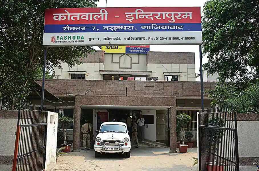 गाजियाबाद के इंदिरापुरम में कारोबारी को अगवा कर साढ़े चार लाख रुपये लूटे