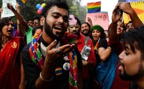 समलैंगिकता का विस्त्रत विश्लेष्ण, सुनकर आपका माथा भी ठनक सकता है पूरी बात!