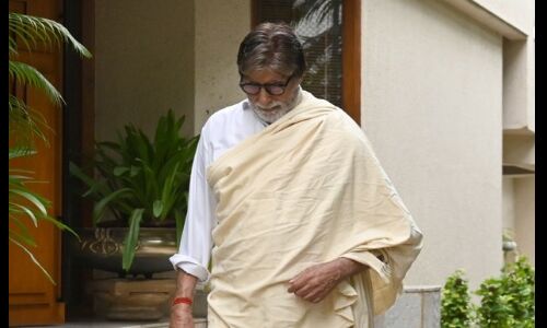 अमिताभ बच्चन ने बिहार के 2100 किसानों का चुकाया कर्ज