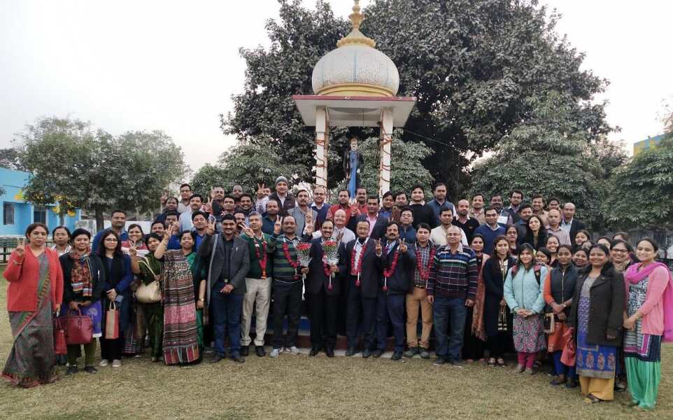 इविवि के कॉलेजों में पीएचडी को मिली हरी झंडी,इन कॉलेजों में इन विषयों में होगी पीएचडी इविवि के कॉलेजों में पीएचडी को मिली हरी झंडी,इन कॉलेजों में इन विषयों में होगी पीएचडी