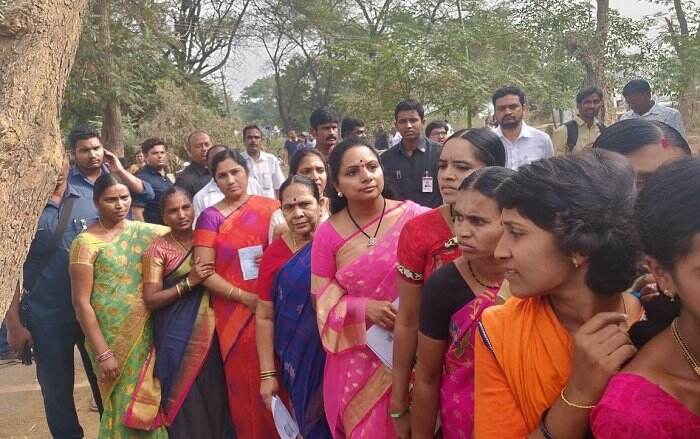 राजस्थान और तेलंगाना में मतदाता में दिखा उत्साह, एक बजे तक राजस्थान में 42  तो तेलंगाना में 50 प्रतिशत मतदान