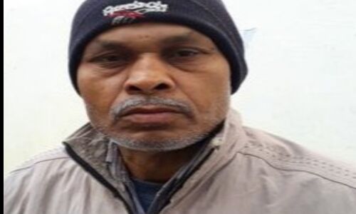 मोदी की बनारस में: मेरी इज्जत चली जायेगी फिर जी कर क्या करूँगा, डाककर्मी बोले नेट ही नहीं है! मोदी की बनारस में: मेरी इज्जत चली जायेगी फिर जी कर क्या करूँगा, डाककर्मी बोले नेट ही नहीं है!
