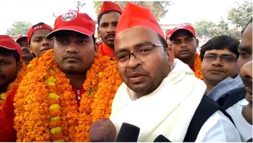सपा की साईकिल यात्रा के माध्यम से जनता के बीच बेरोजगारी मुक्ति का संदेश सपा की साईकिल यात्रा के माध्यम से जनता के बीच बेरोजगारी मुक्ति का संदेश