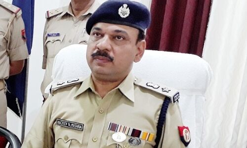 कुशीनगर पुलिस की बड़ी कार्यवाही, चालीस लाख कीमत की अवैध शराब पकड़ी