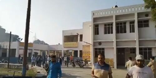 संभल में भीषण सडक हादसा, राजस्थान पुलिस की गाडी से डीसीएम की टक्कर, एक की मौत चार लोग गंभीर घायल