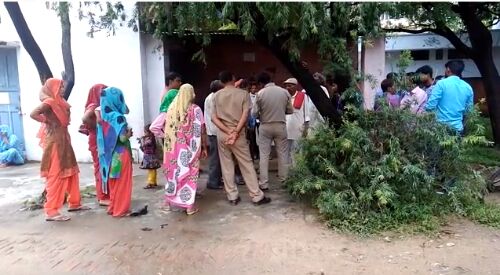 बिजली की चपेट में आकर महिला की मौत बिजली की चपेट में आकर महिला की मौत