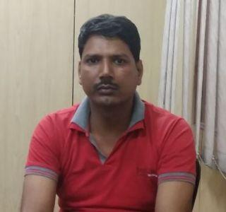 साइबर हनी ट्रैप में फंसा BSF का जवान, यूपी ATS ने जासूसी के आरोप में दबोचा साइबर हनी ट्रैप में फंसा BSF का जवान, यूपी ATS ने जासूसी के आरोप में दबोचा