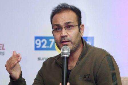 वीरेंद्र सहवाग ने इस खिलाड़ी को बताया पाकिस्तान का सचिन