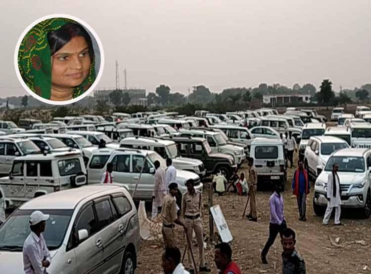 500 कार लेकर नामांकन करने पहुंची सपा की ये प्रत्याशी