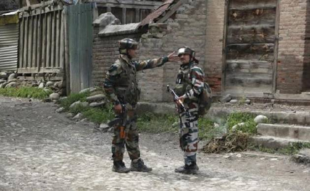 जम्मू-कश्मीर: शोपियां में सुरक्षाबलों को बड़ी कामयाबी, 2 आतंकी ढेर जम्मू-कश्मीर: शोपियां में सुरक्षाबलों को बड़ी कामयाबी, 2 आतंकी ढेर